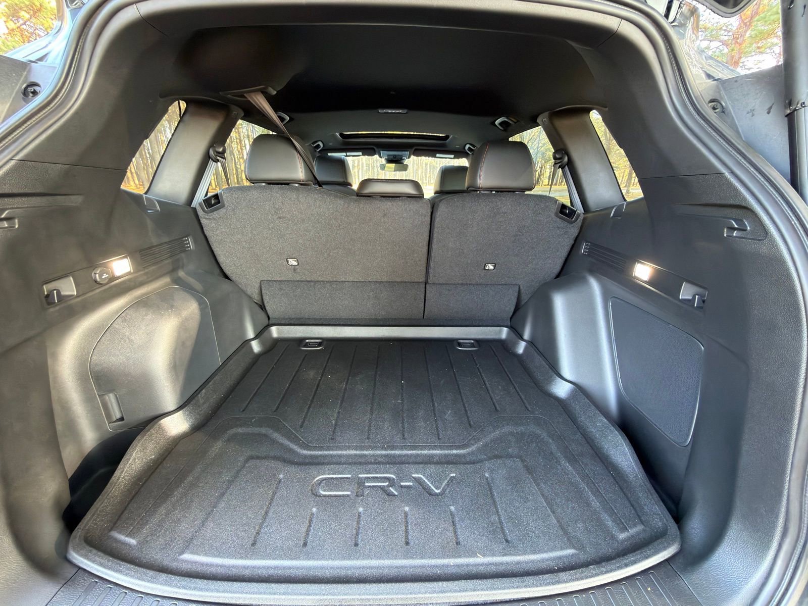 Used 2024 Honda CR-V Sport Touring image 17