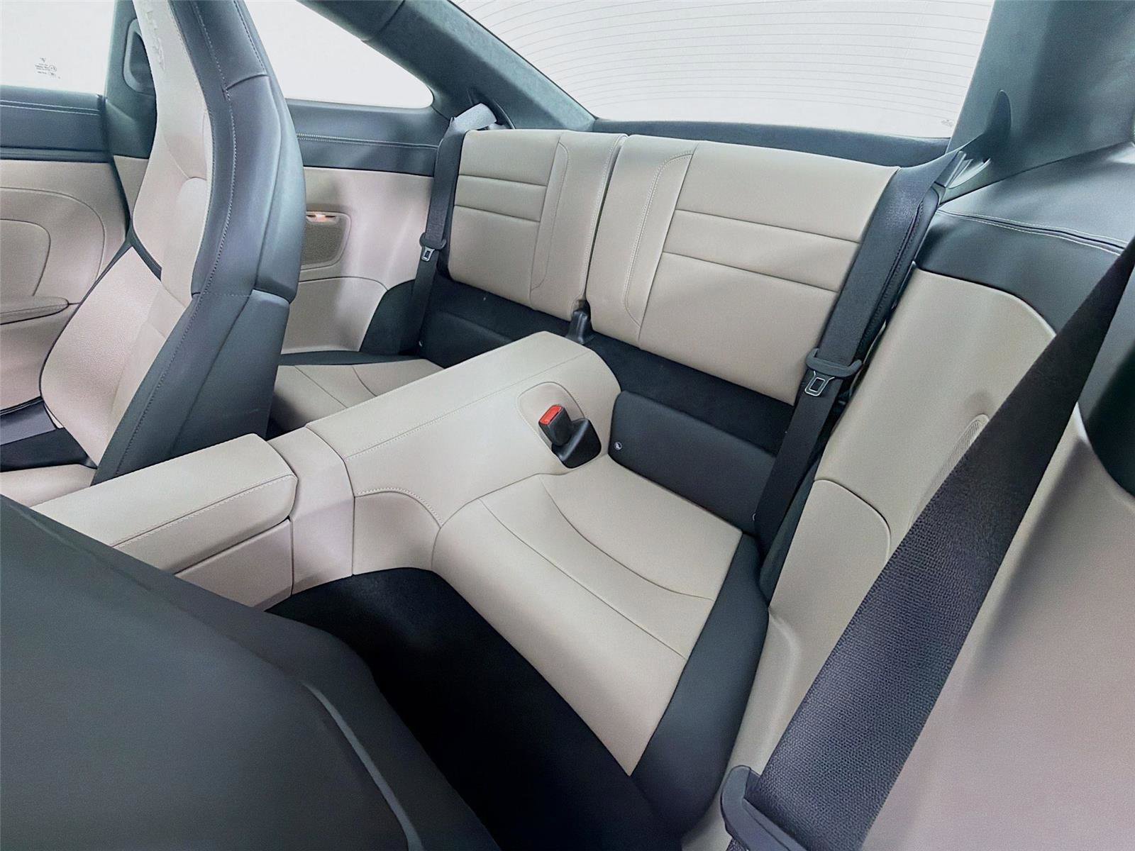 Certified 2025 Porsche 911 Carrera 4 GTS image 19