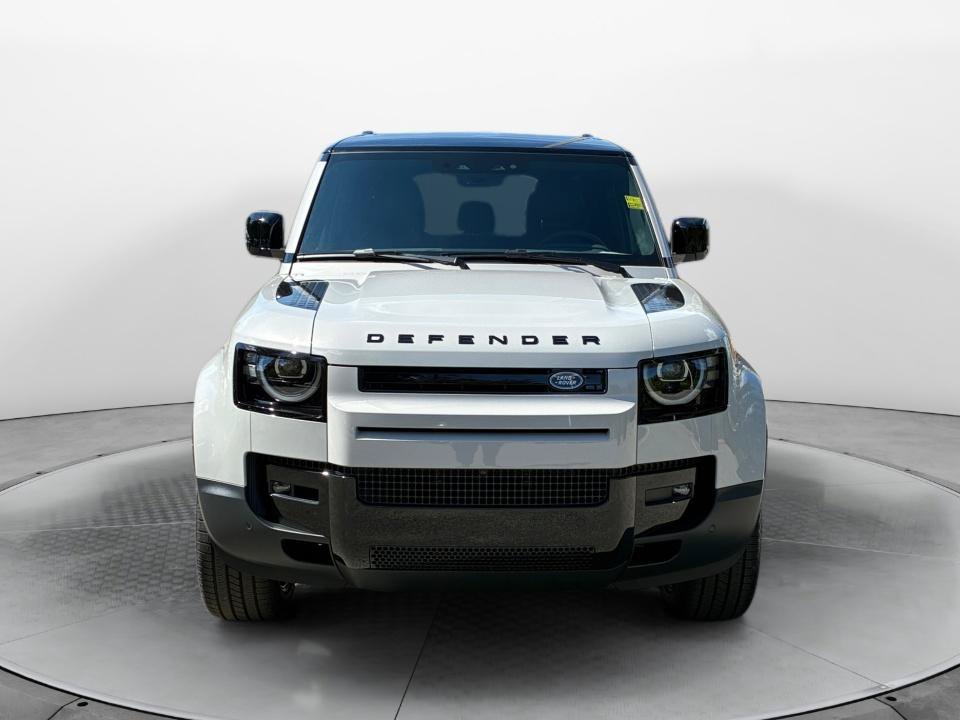New 2026 Land Rover Defender 110 S AWD/4WD image 2