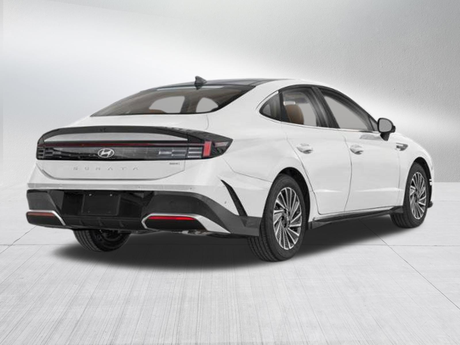 New 2026 Hyundai Sonata Limited FWD image 3