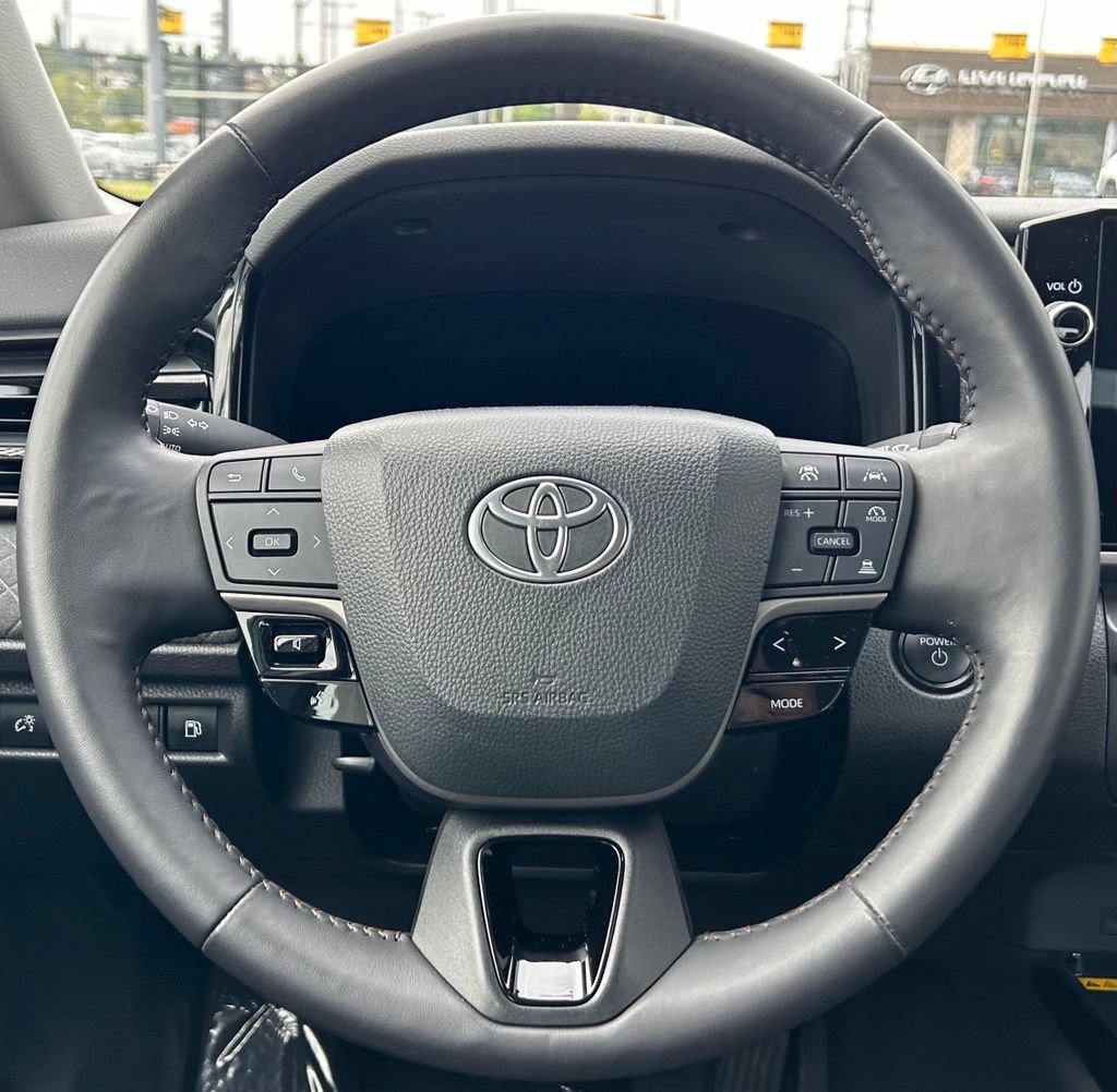 Used 2025 Toyota Camry XLE FWD image 20