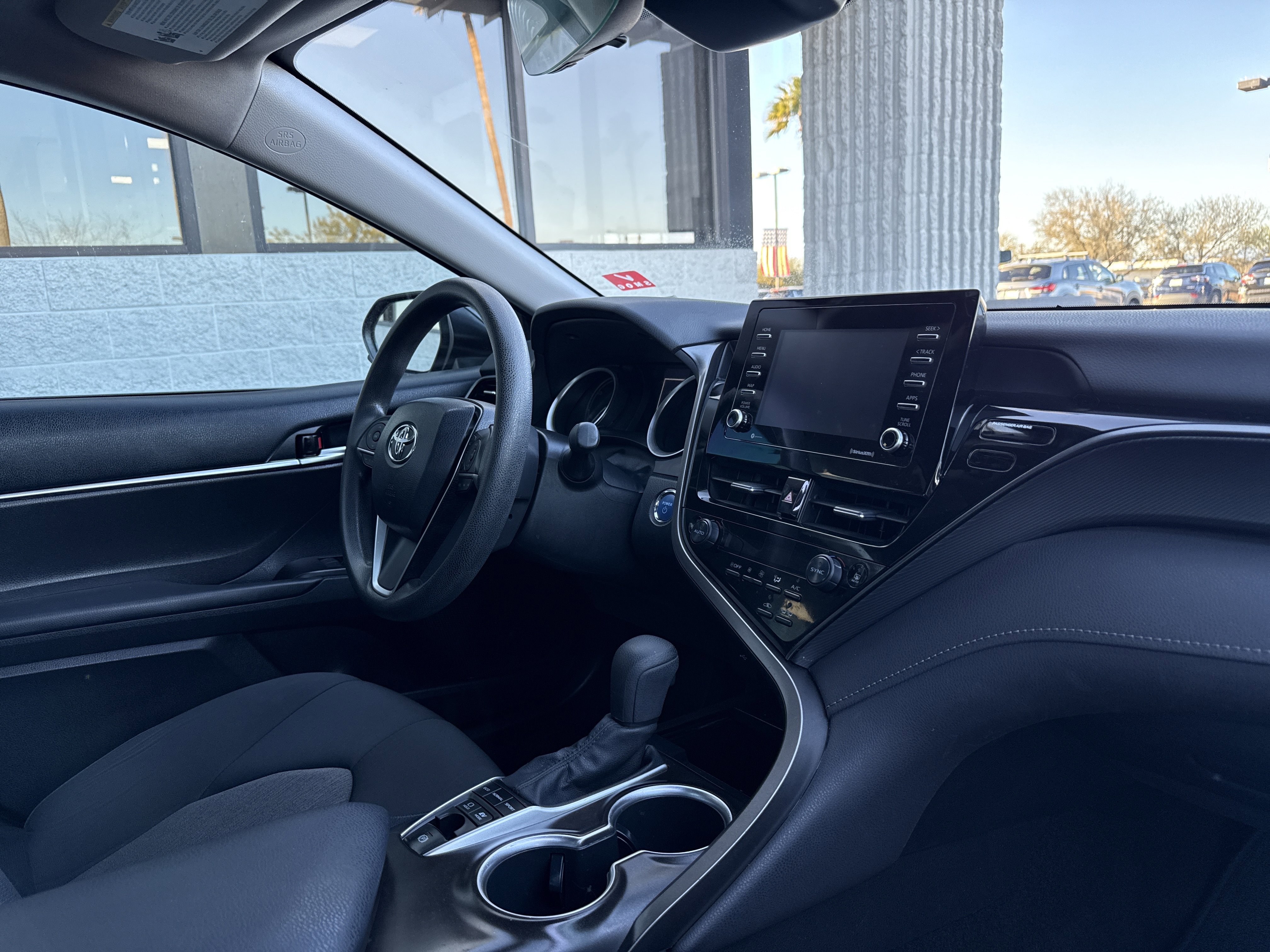 Used 2022 Toyota Camry LE image 34