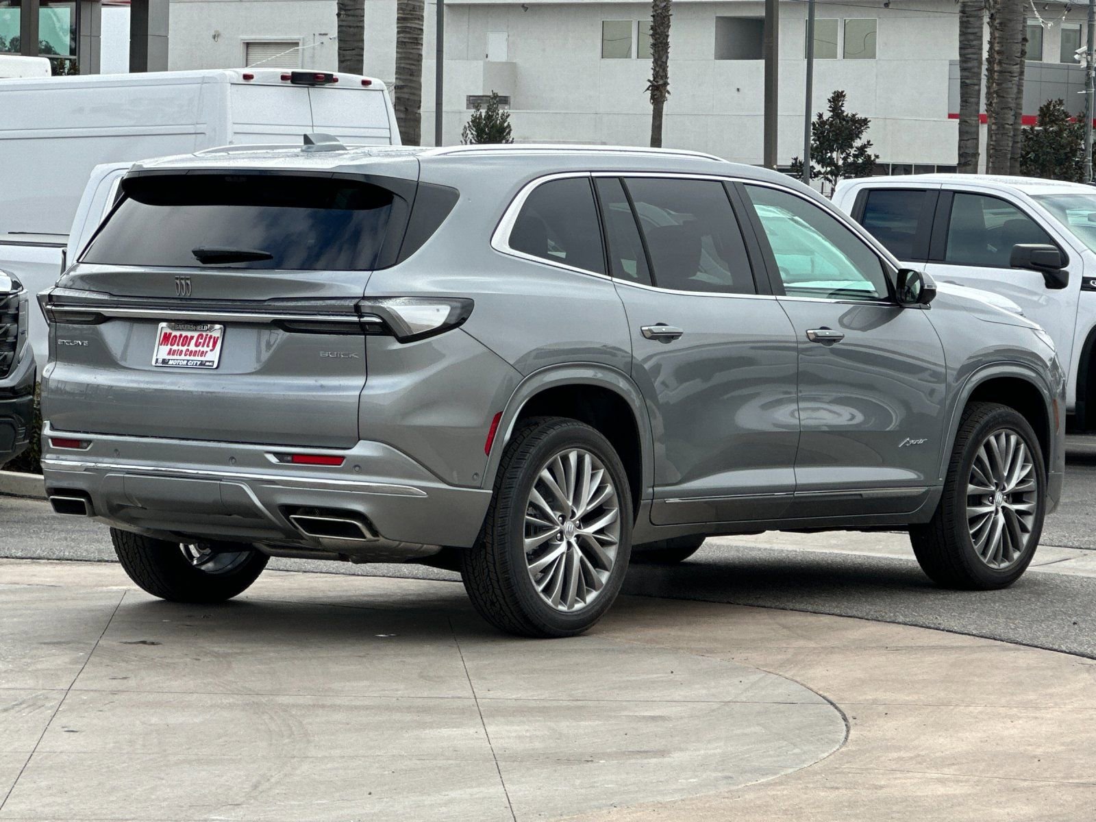 New 2026 Buick Enclave Avenir w/ Super Cruise Package FWD image 4