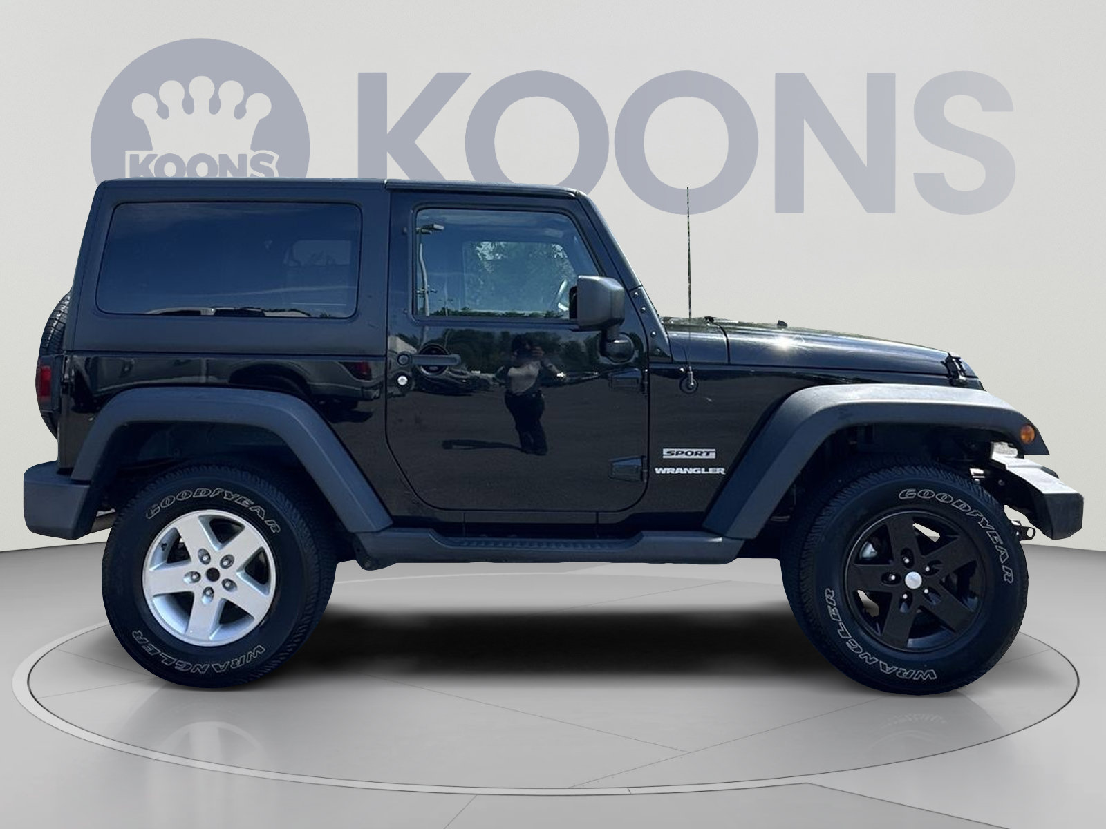 Used 2017 Jeep Wrangler Sport w/ Quick Order Package 24S AWD/4WD image 12