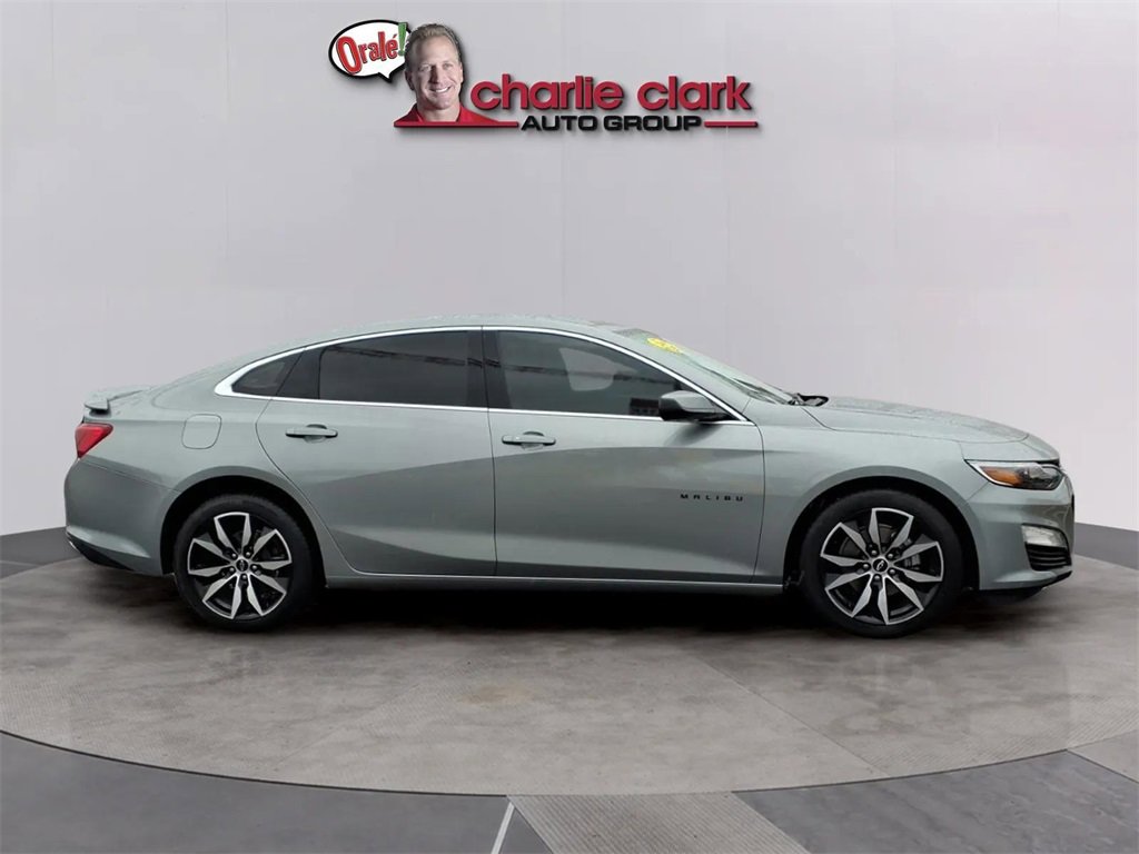 Used 2025 Chevrolet Malibu RS w/ LPO, Floor Liner Package image 6