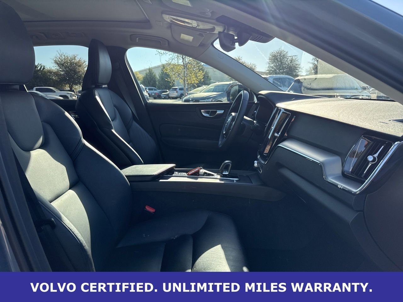 Certified 2024 Volvo XC60 B5 Core image 9