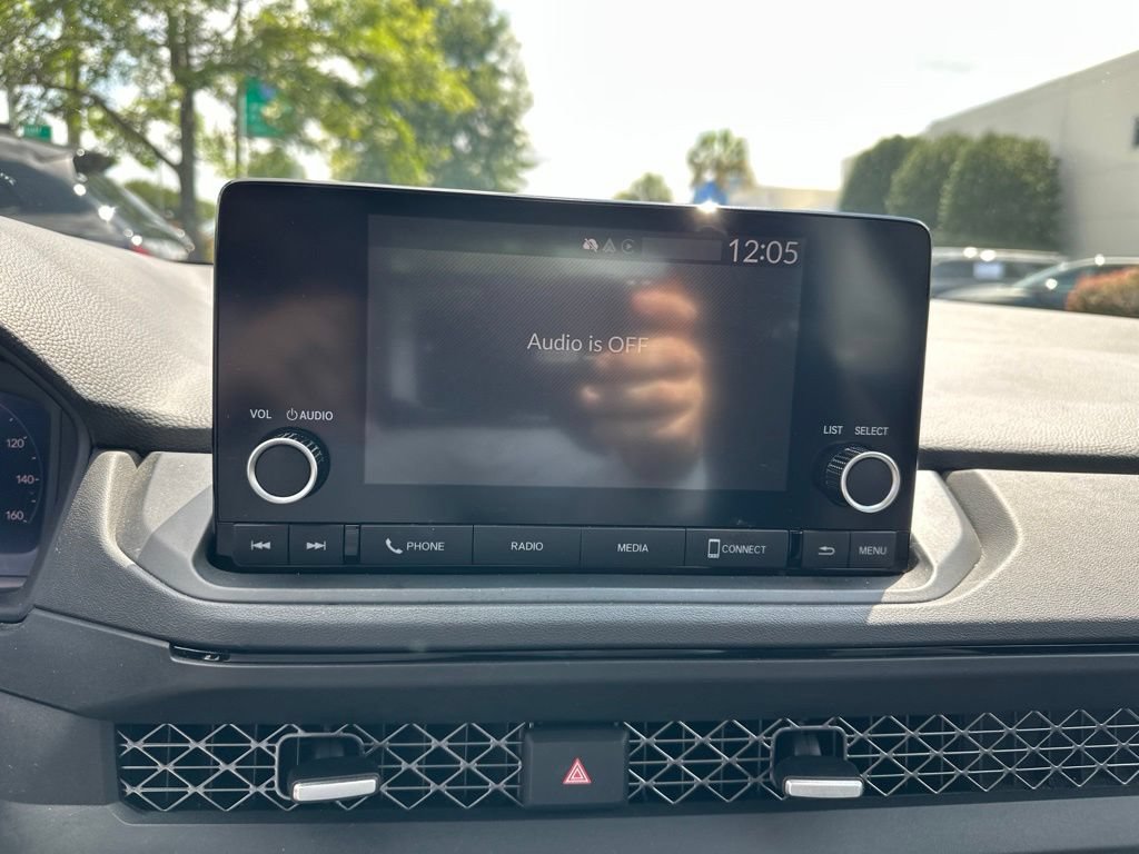 Certified 2023 Honda Accord EX image 29