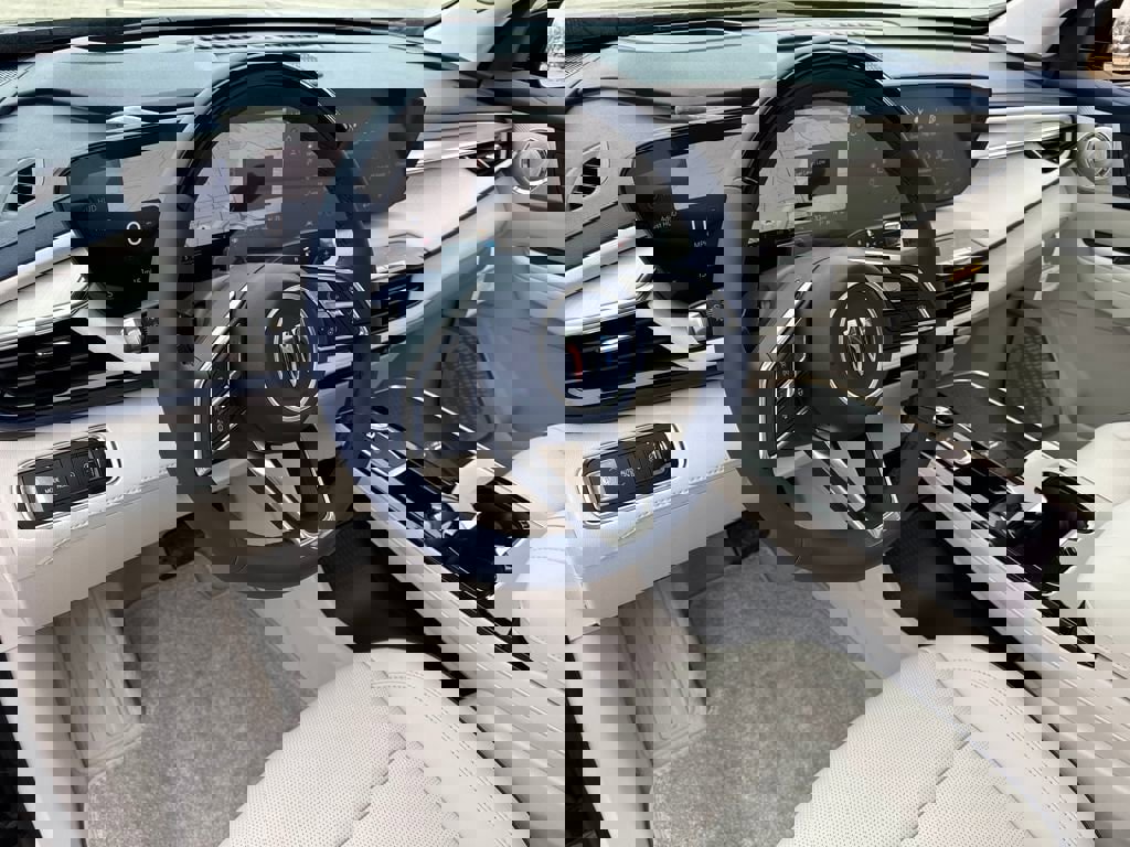 New 2026 Buick Enclave Avenir w/ Super Cruise Package image 17