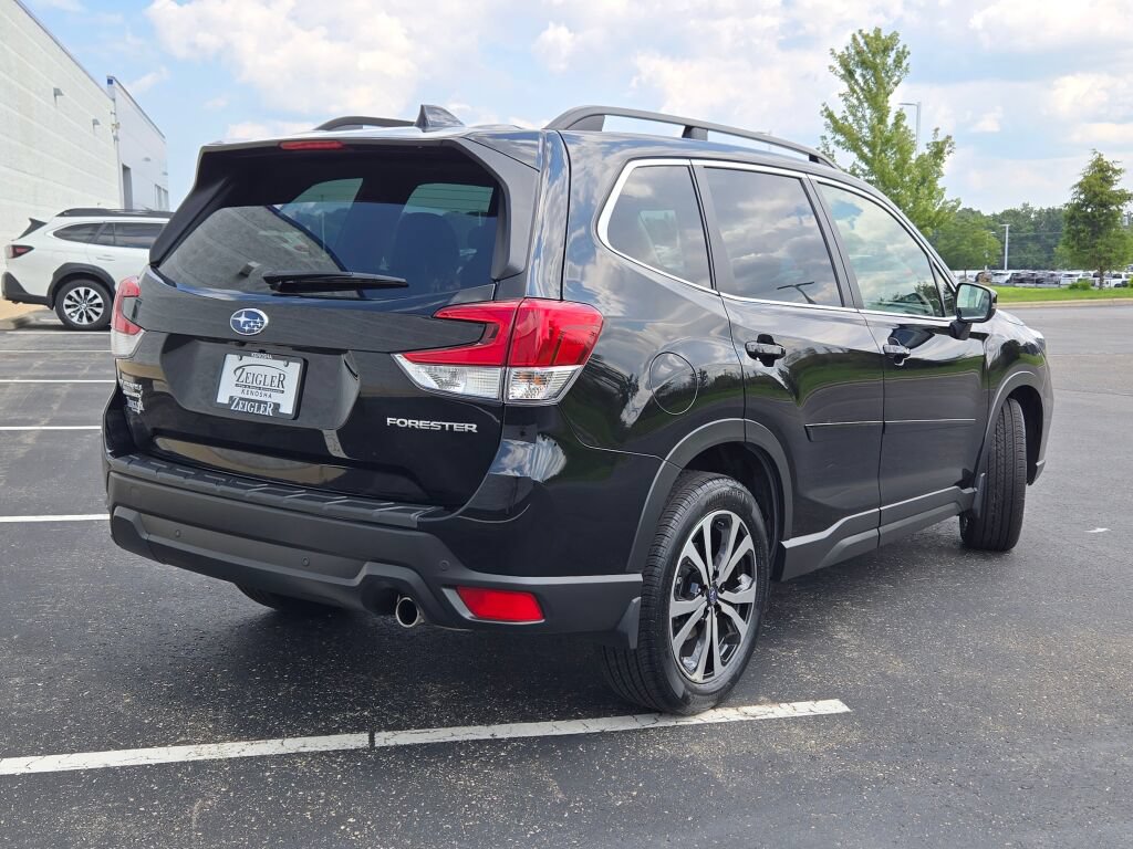 Used 2021 Subaru Forester Limited w/ Popular Package #3 AWD/4WD image 11