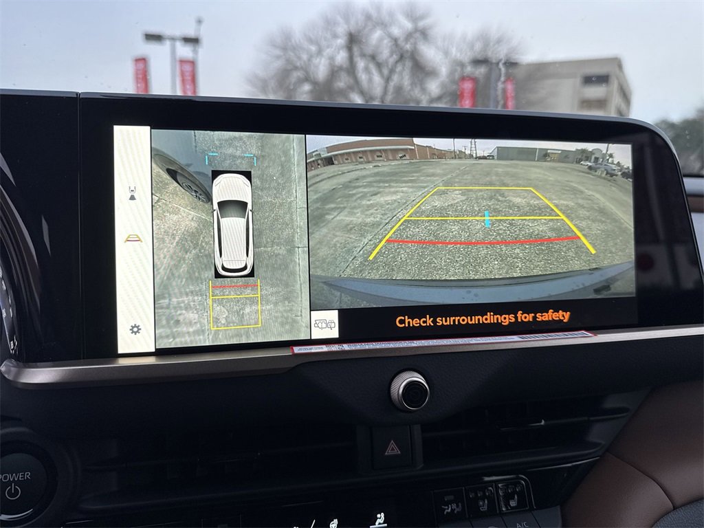 New 2026 Toyota Crown Signia image 28