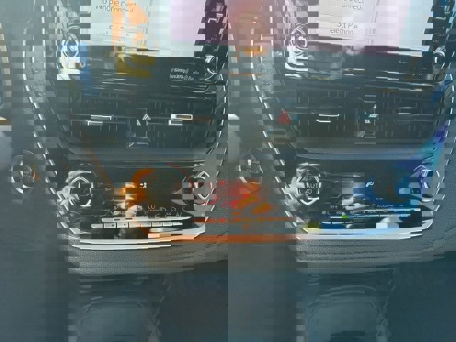 Used 2020 Toyota Corolla XSE image 22