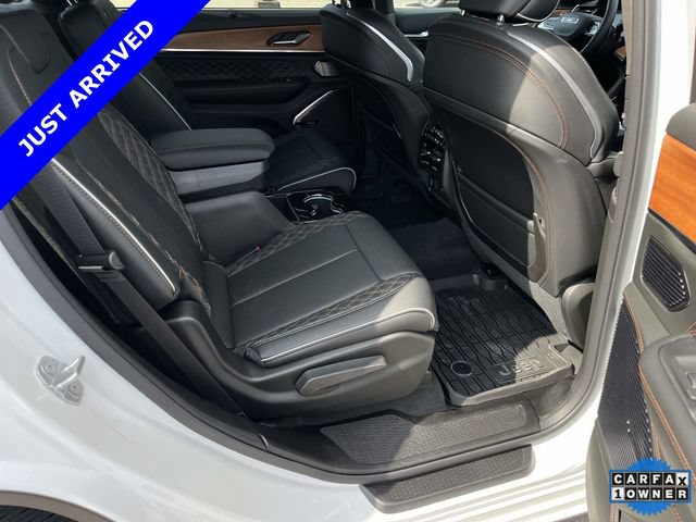 Certified 2026 Jeep Grand Cherokee L Summit w/ Obsidian Package AWD/4WD image 28