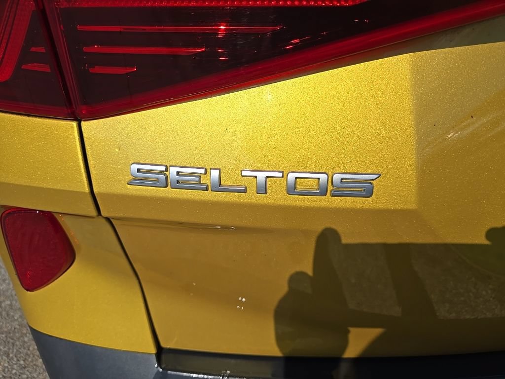 Certified 2022 Kia Seltos S AWD/4WD image 4