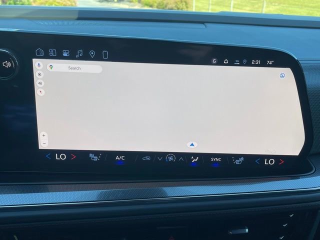 New 2026 Chevrolet Suburban RST image 12
