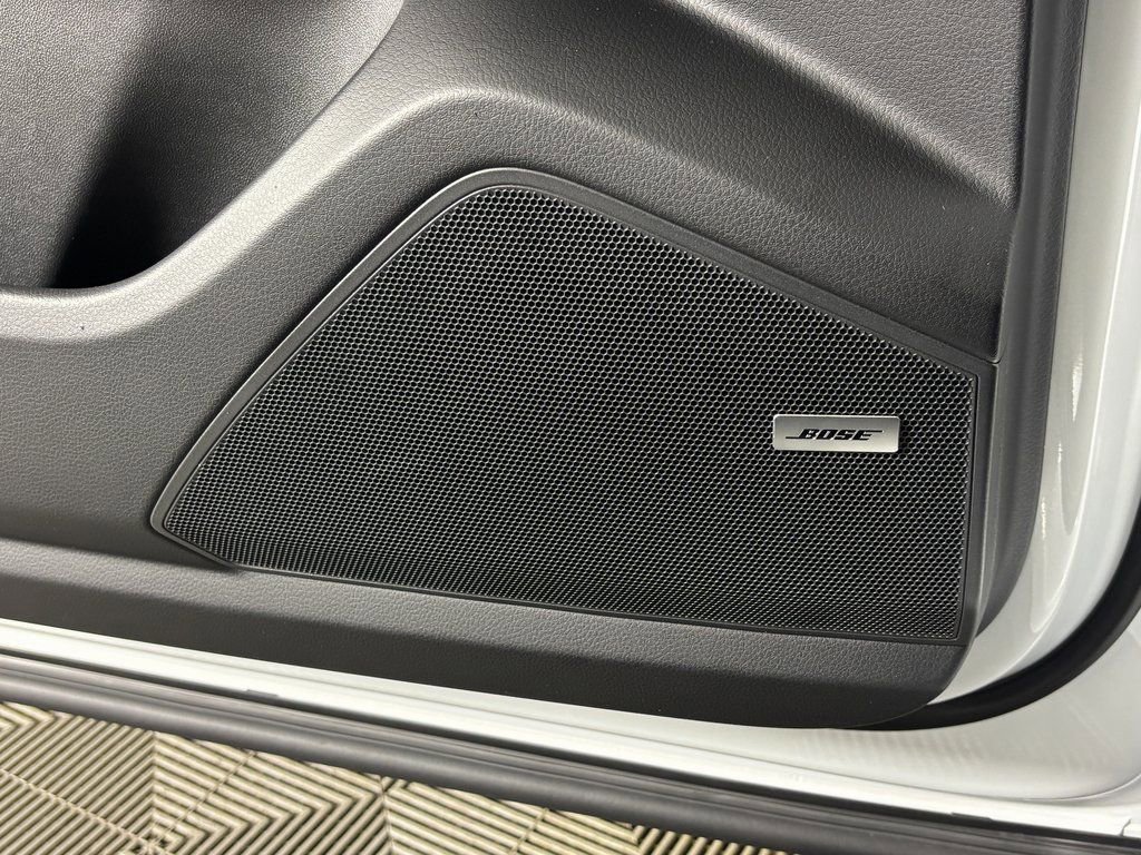 Certified 2026 Porsche Cayenne S AWD/4WD image 17