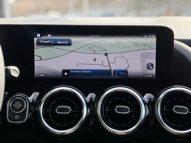 Used 2026 Mercedes-Benz GLA 250 4MATIC image 33