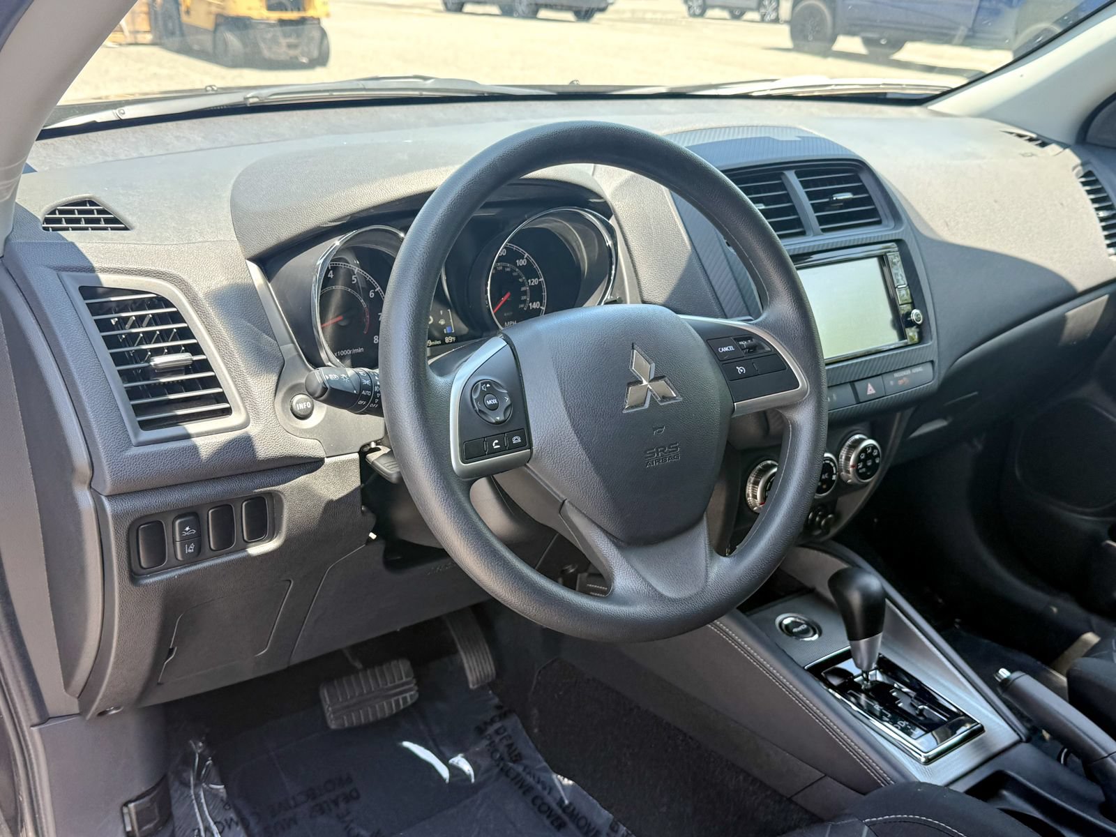 Used 2024 Mitsubishi Outlander Sport ES AWD/4WD image 17