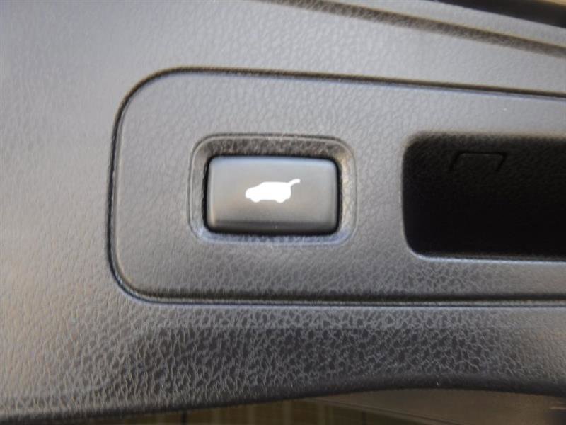 Used 2011 Acura MDX w/ Advance & Entertainment image 37