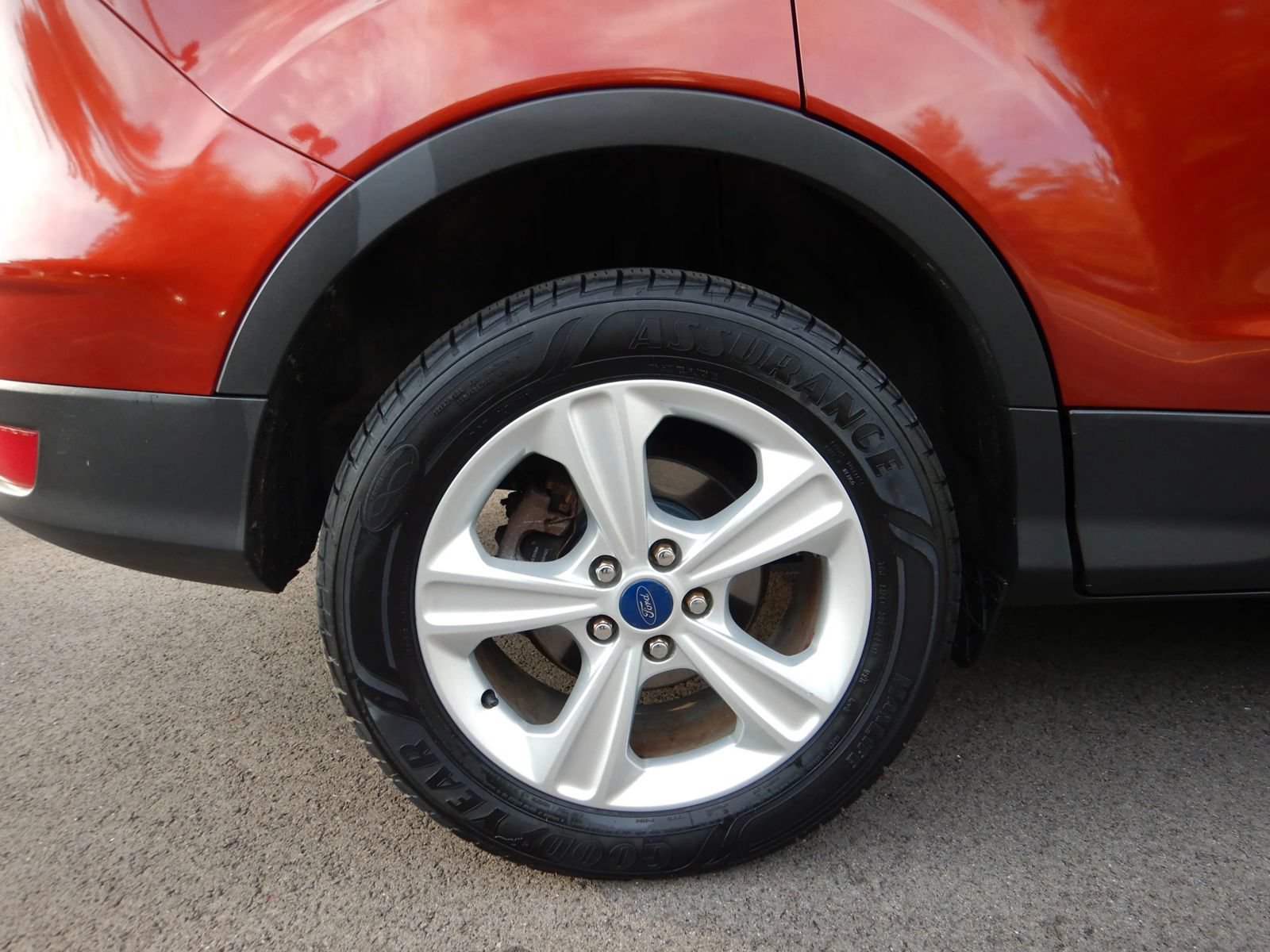 Used 2016 Ford Escape SE w/ Equipment Group 201A AWD/4WD image 28