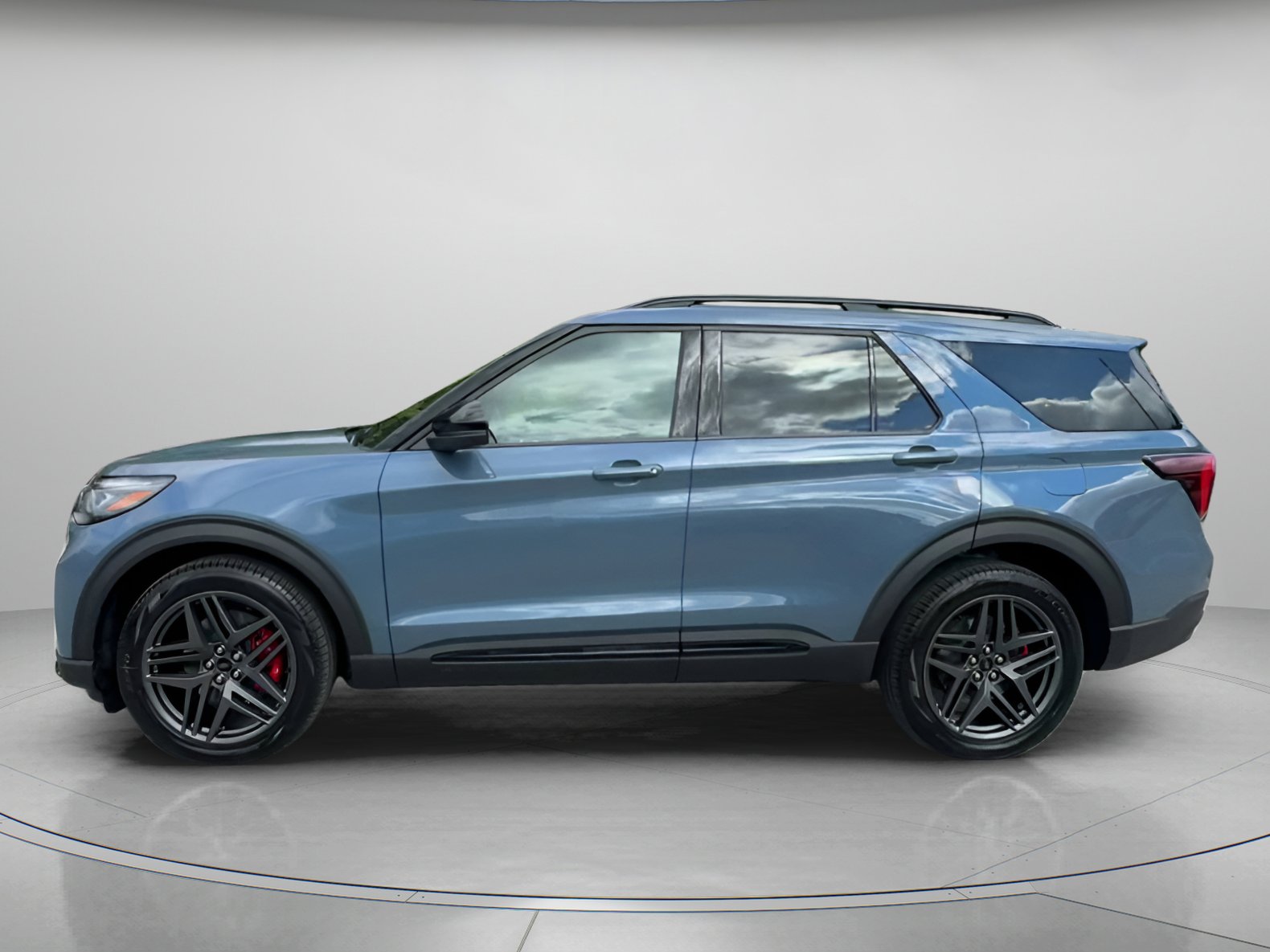New 2026 Ford Explorer ST w/ Sun And Sound Package AWD/4WD image 16
