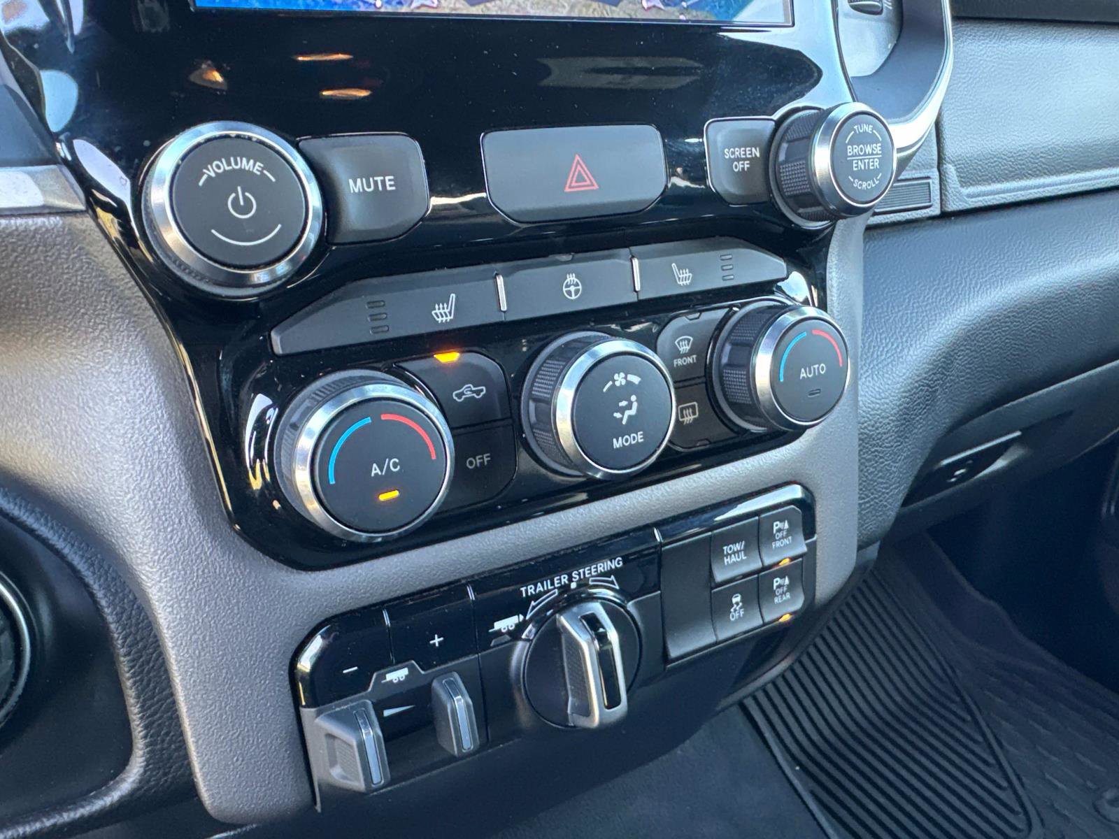 Certified 2023 RAM 1500 Big Horn w/ Trailer Tow Group image 23