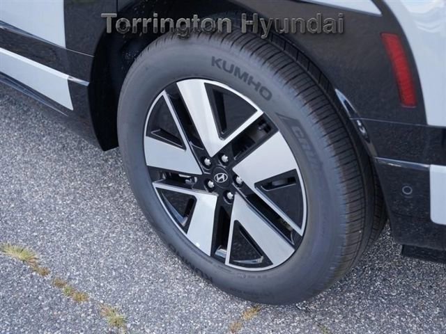 New 2026 Hyundai Ioniq 9 SEL image 14
