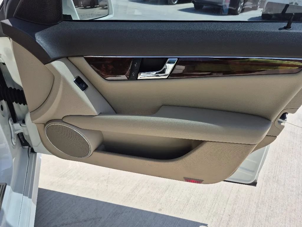 Used 2011 Mercedes-Benz C 300 4MATIC Sedan w/ Multimedia Pkg image 17