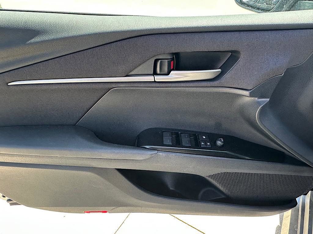 New 2026 Toyota Camry LE image 7