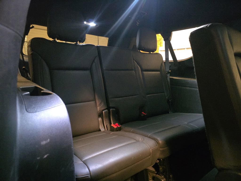 Used 2024 Chevrolet Suburban LT AWD/4WD image 29
