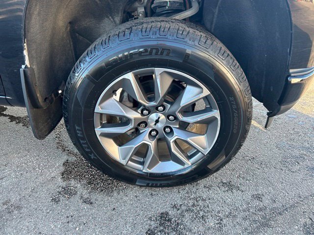 Used 2019 Chevrolet Silverado 1500 RST AWD/4WD image 44