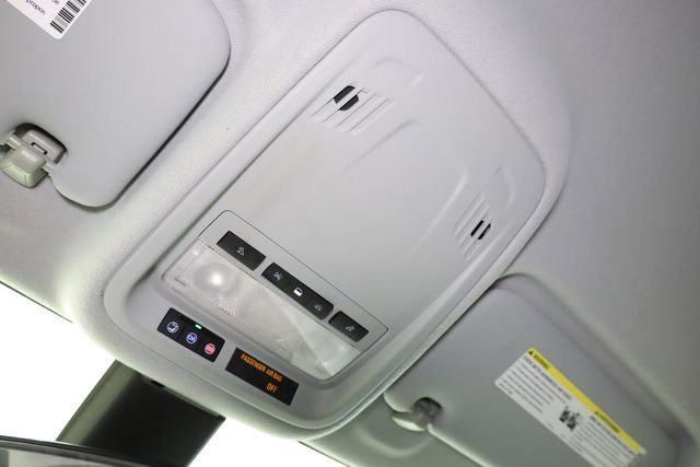 Used 2019 Chevrolet Cruze LT w/ Convenience Package image 27