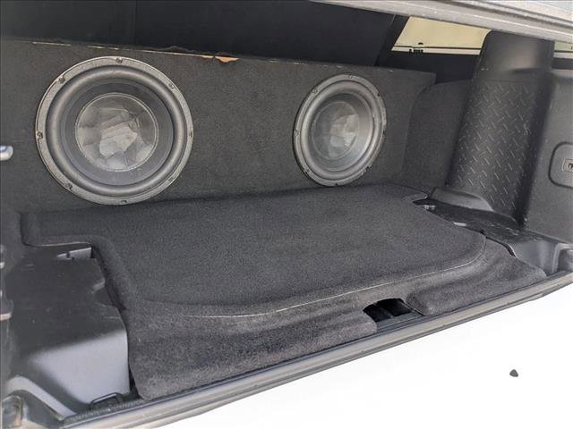 Used 2018 Jeep Wrangler Unlimited Sahara w/ Connectivity Group image 6