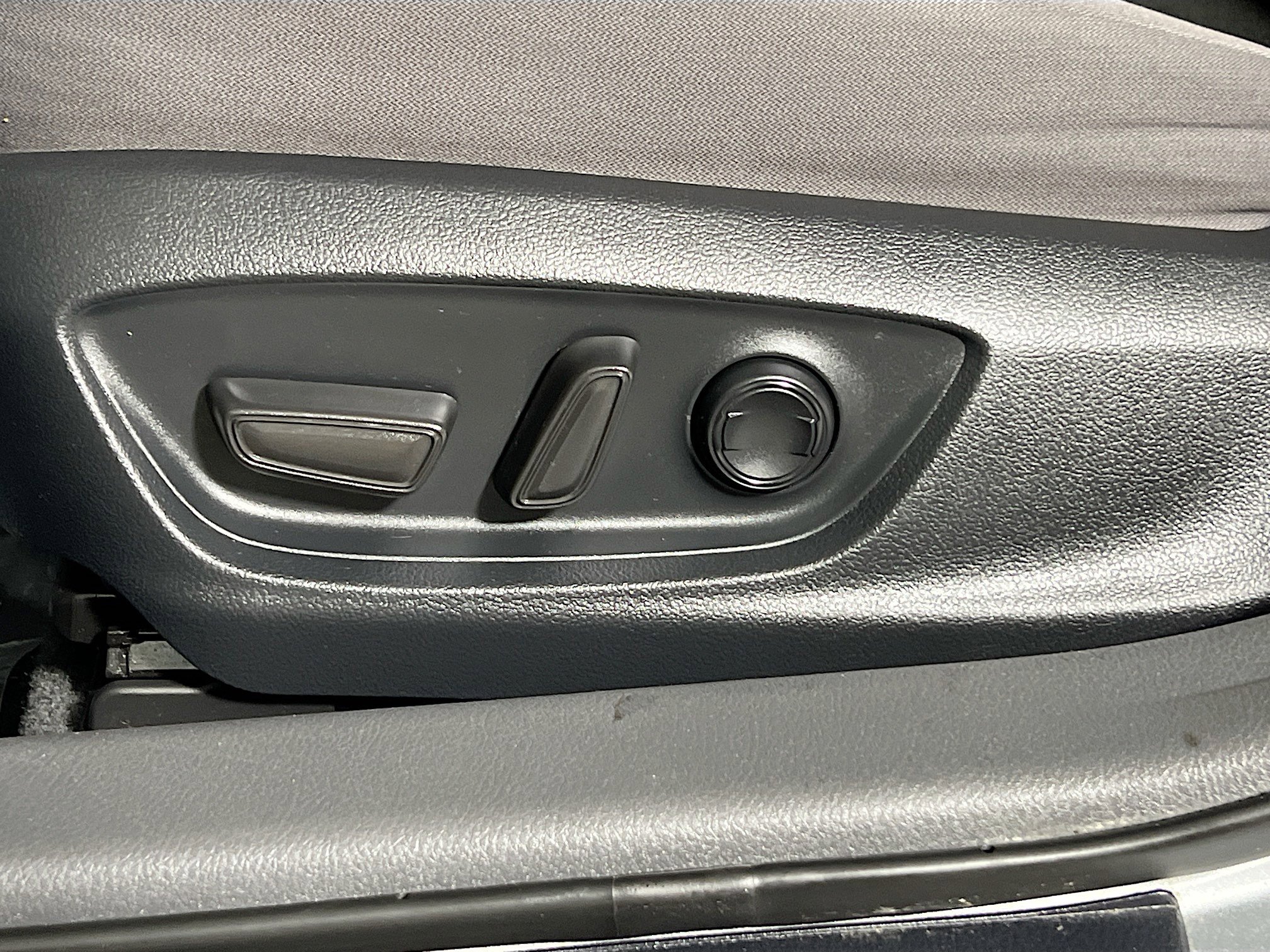 Used 2023 Toyota Camry LE image 16