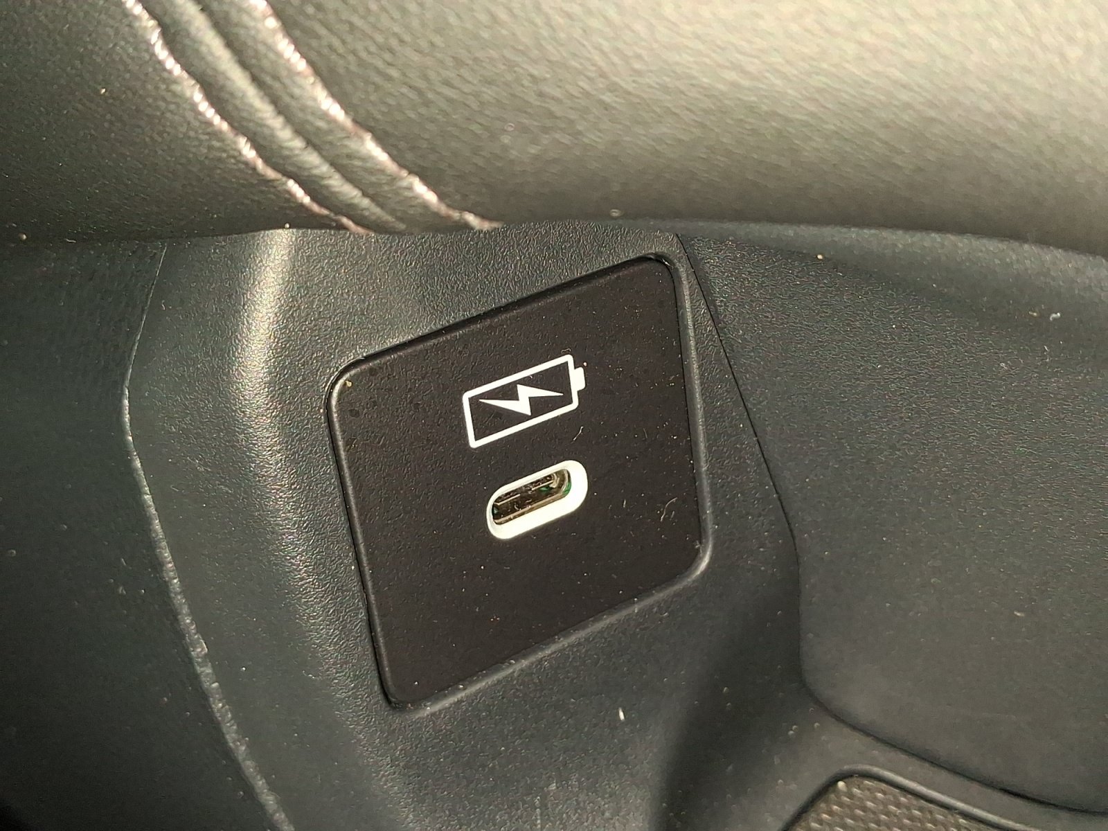 Used 2027 Honda HR-V EX-L image 29