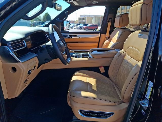 Used 2023 Jeep Grand Wagoneer Series III image 15