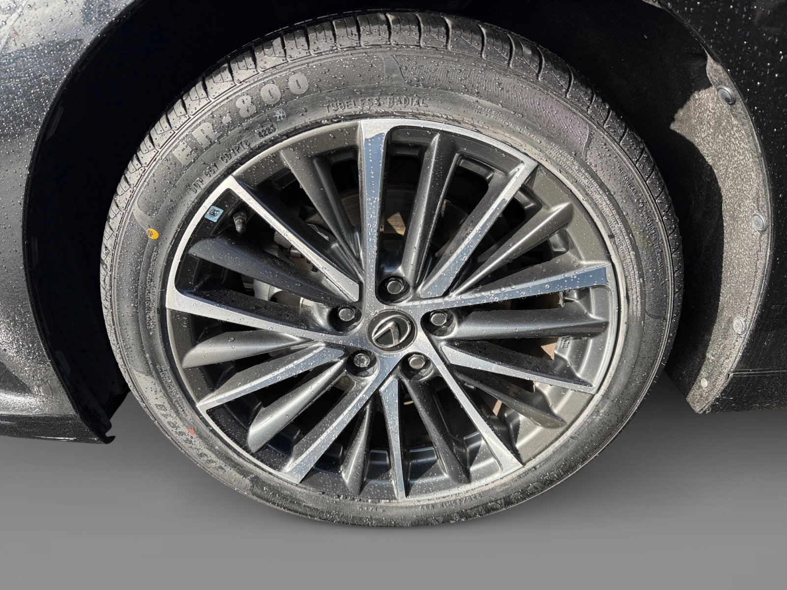 Used 2022 Lexus ES 300h w/ Premium Package image 9