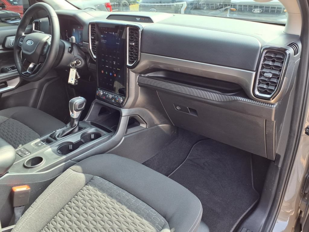 Used 2025 Ford Ranger XLT w/ Equipment Group 301A High RWD image 29