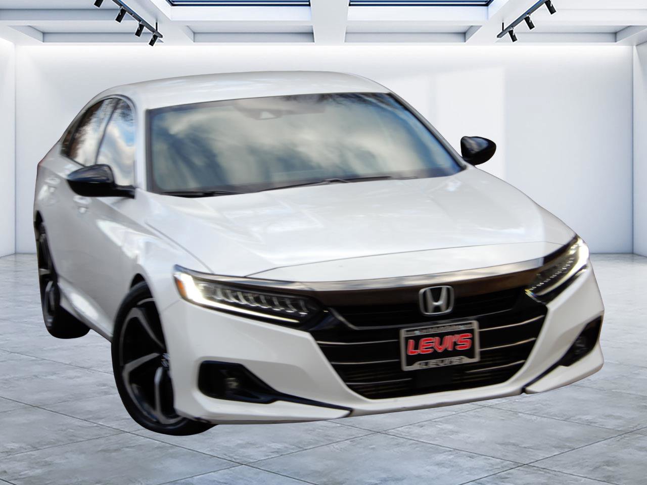 Used 2022 Honda Accord Sport image 1