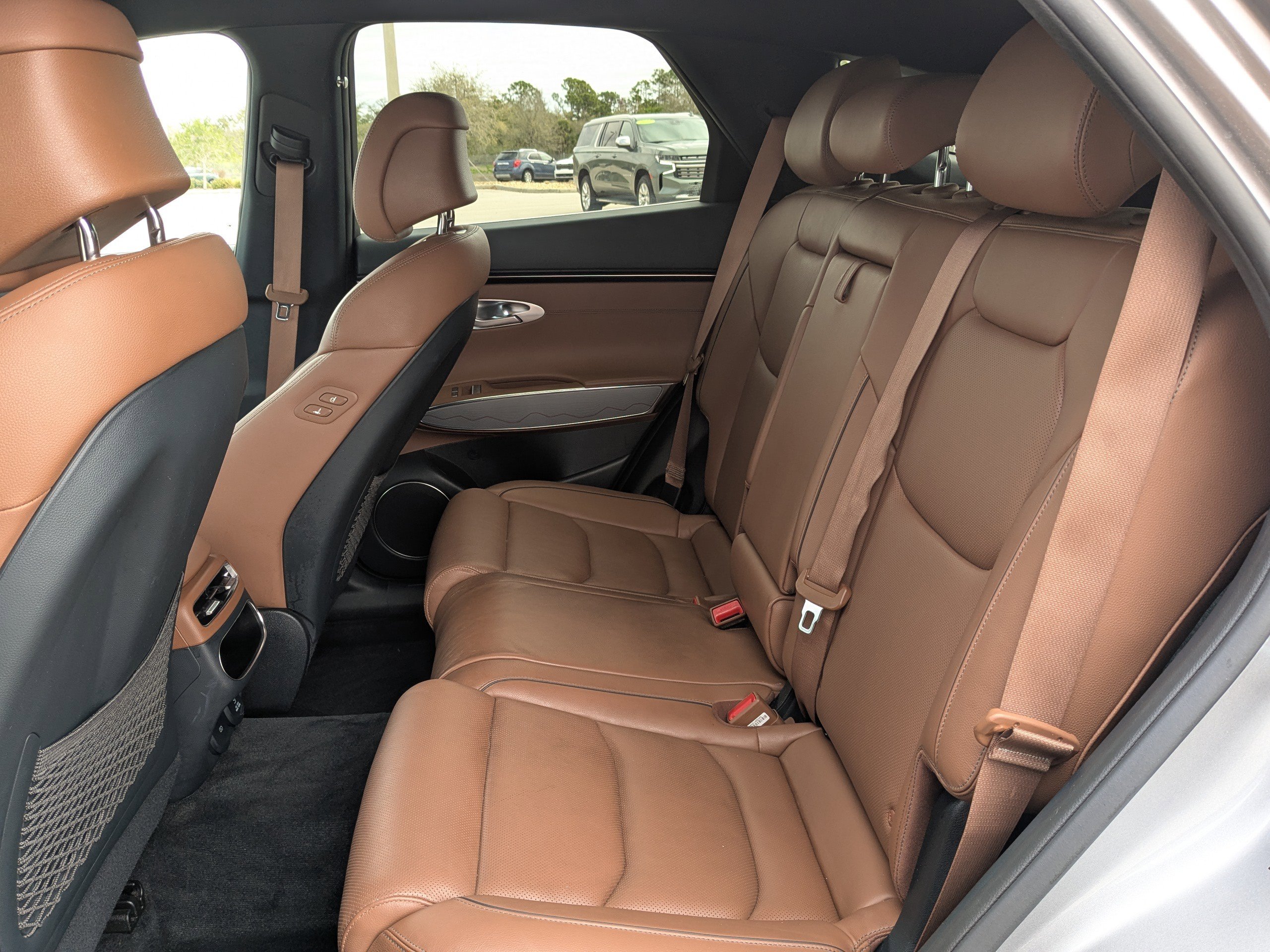 Used 2024 Genesis GV70 2.5T w/ Advanced Package image 16