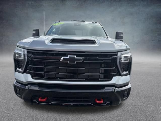 New 2026 Chevrolet Silverado 2500 LTZ w/ LTZ Plus Package AWD/4WD image 3
