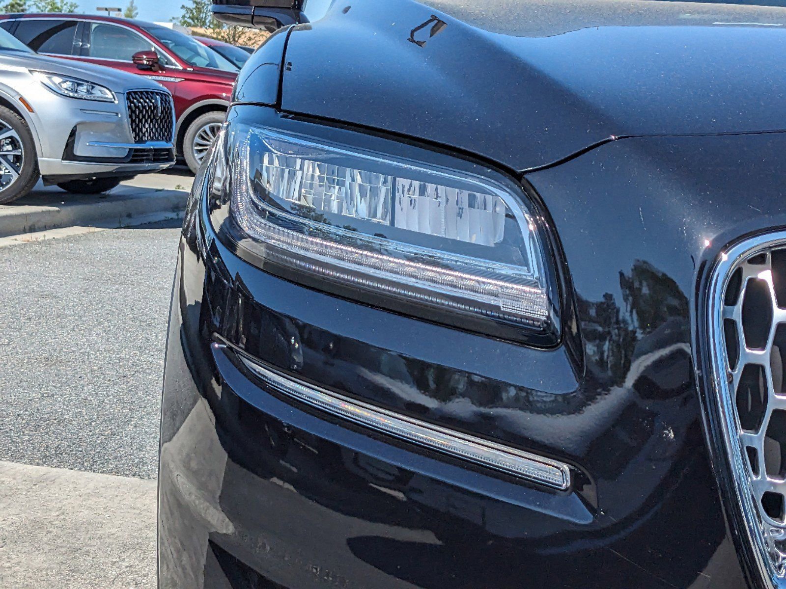 Certified 2023 Lincoln Nautilus Reserve w/ Equipment Group 201A image 11