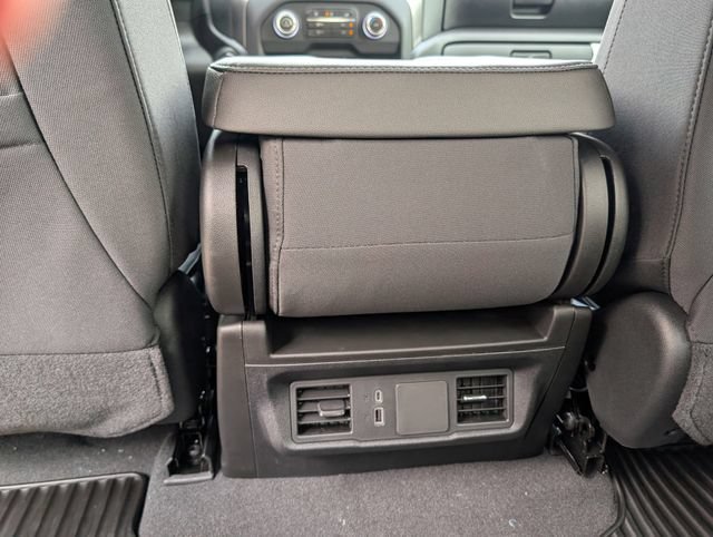 New 2026 Chevrolet Silverado 1500 Custom w/ LPO, Dark Essentials Package RWD image 6