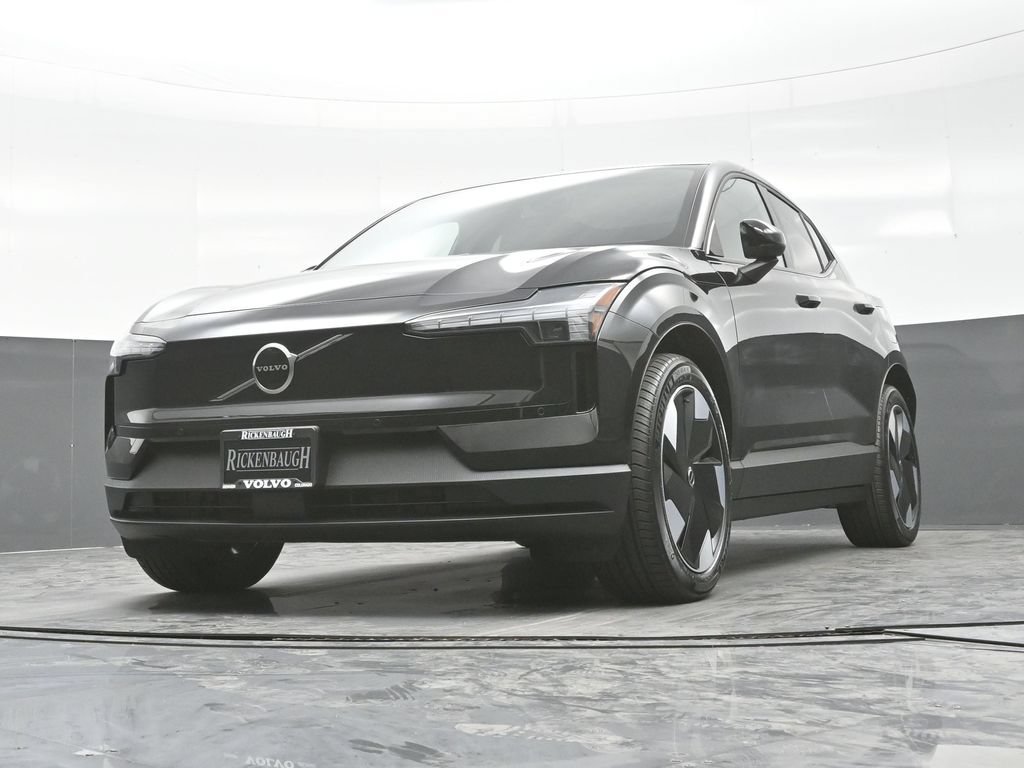 New 2026 Volvo EX30 Plus w/ Protection Package Premier AWD/4WD image 21