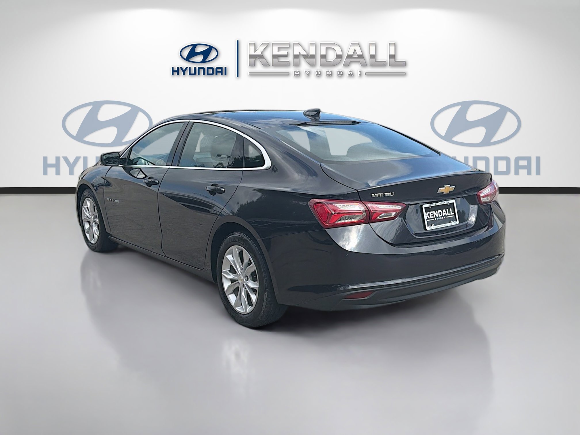 Used 2022 Chevrolet Malibu LT image 4