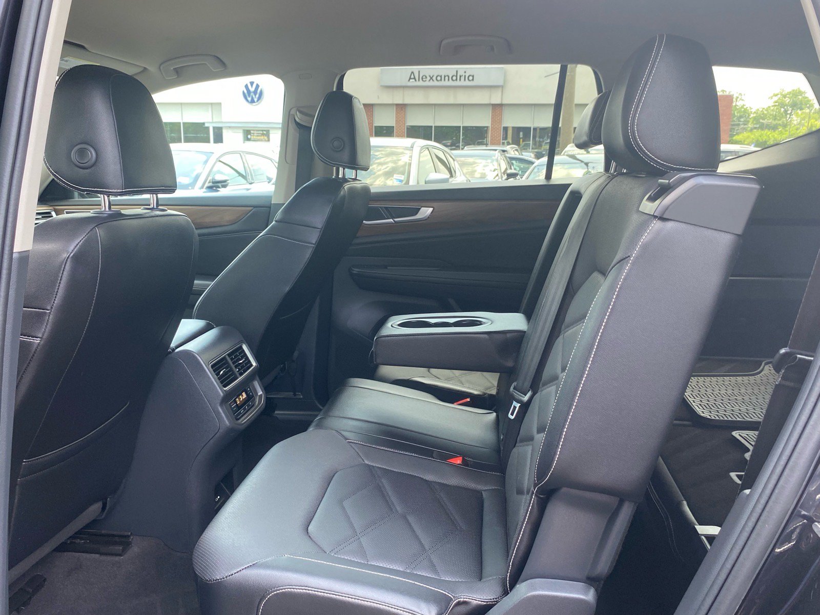 Certified 2024 Volkswagen Atlas SE AWD/4WD image 19