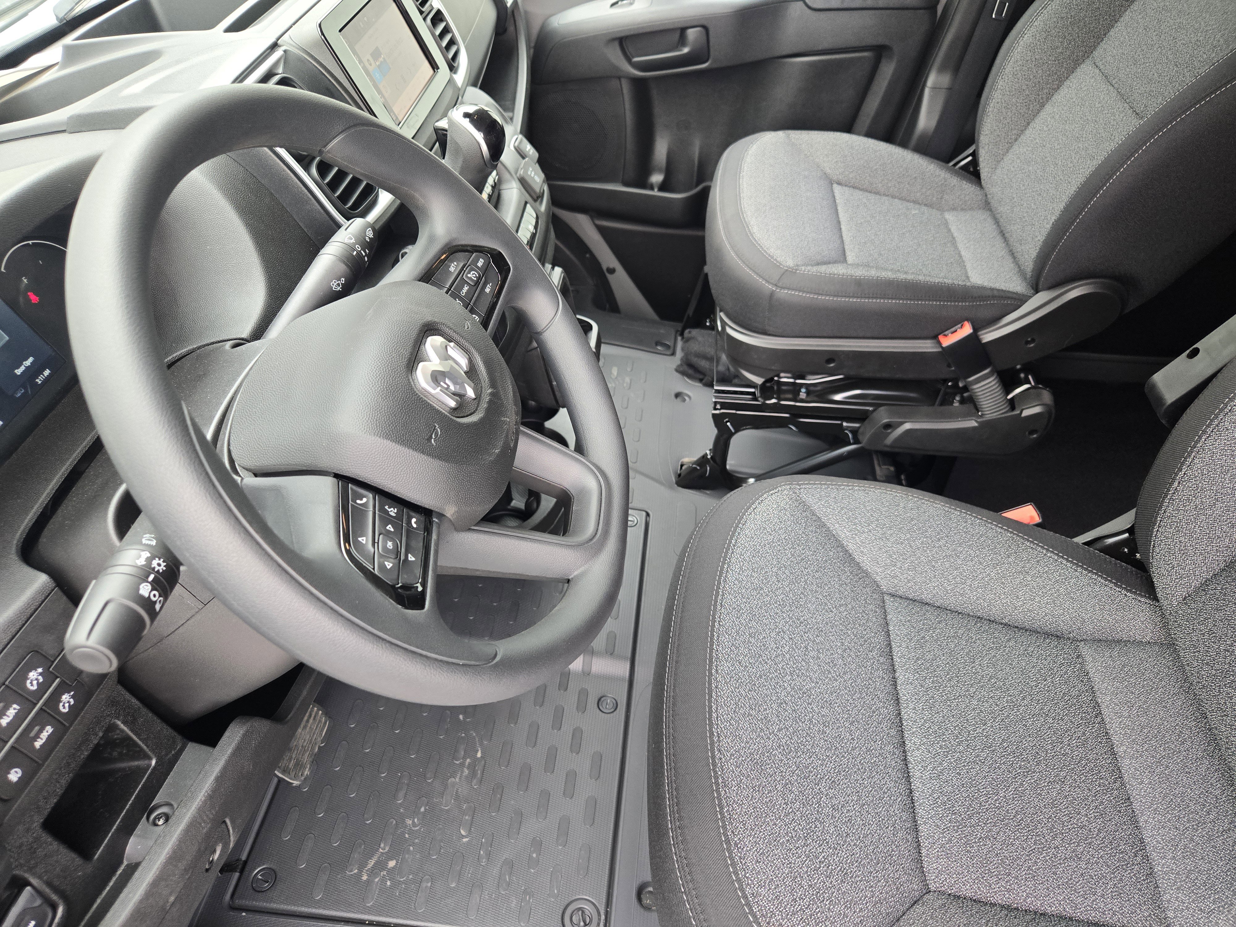 New 2026 RAM ProMaster 2500 w/ Upfitter's Prep Package image 10