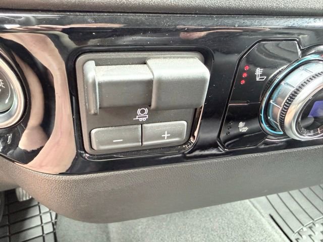 Used 2026 GMC Sierra 1500 SLT image 36