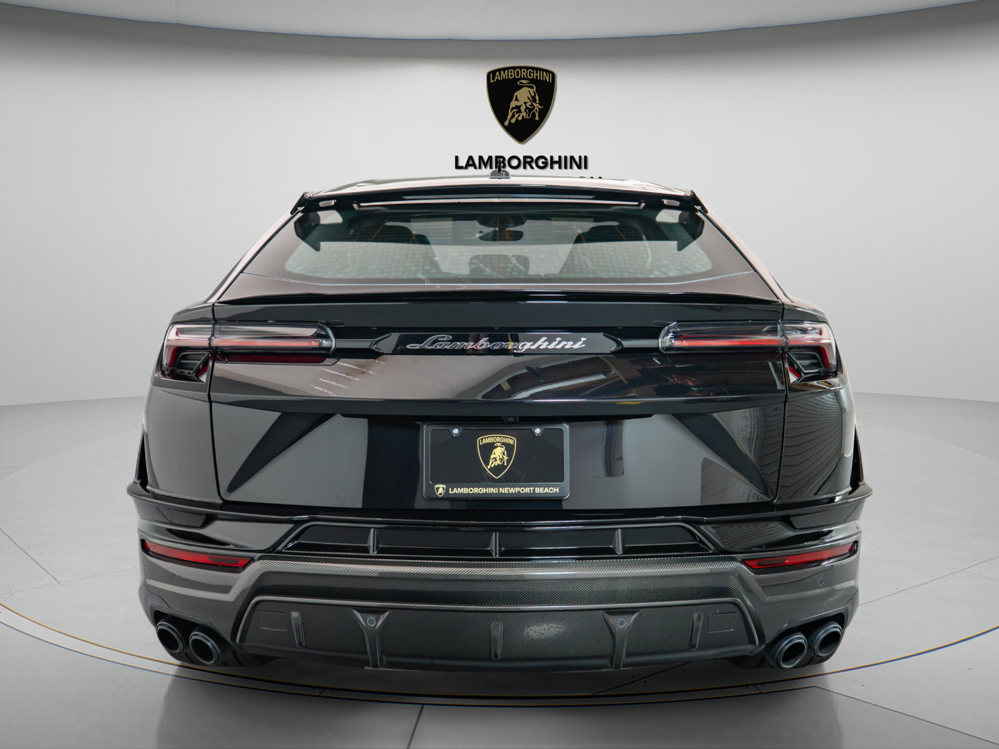 Used 2024 Lamborghini Urus Performante AWD/4WD image 5