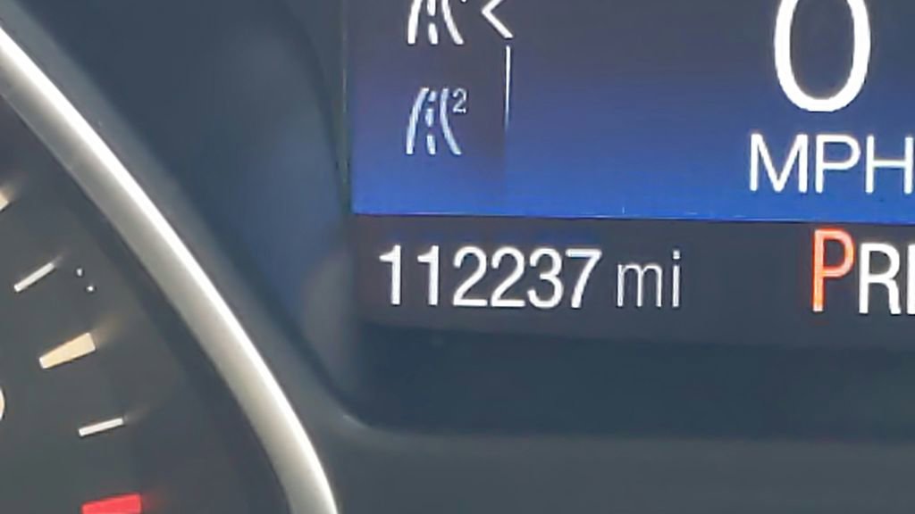 Used 2018 Ford Escape SE w/ SE Sport Appearance Package image 24