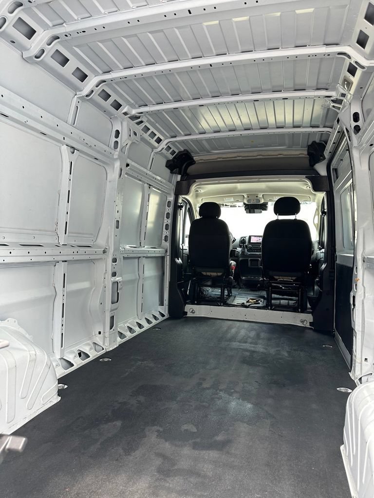 Used 2023 RAM ProMaster 2500 FWD image 22